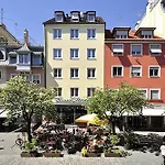 Insel-hotel Hotel 3*
